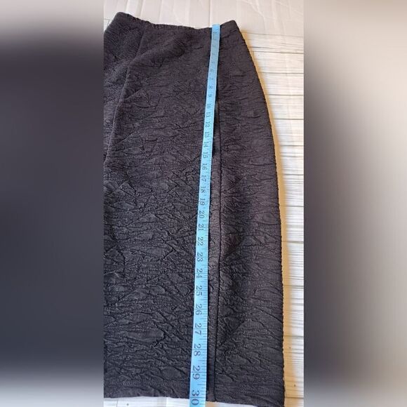 Good American Scrunchie Midi Skirt Textured Black Size Small - Picture 10 of 12